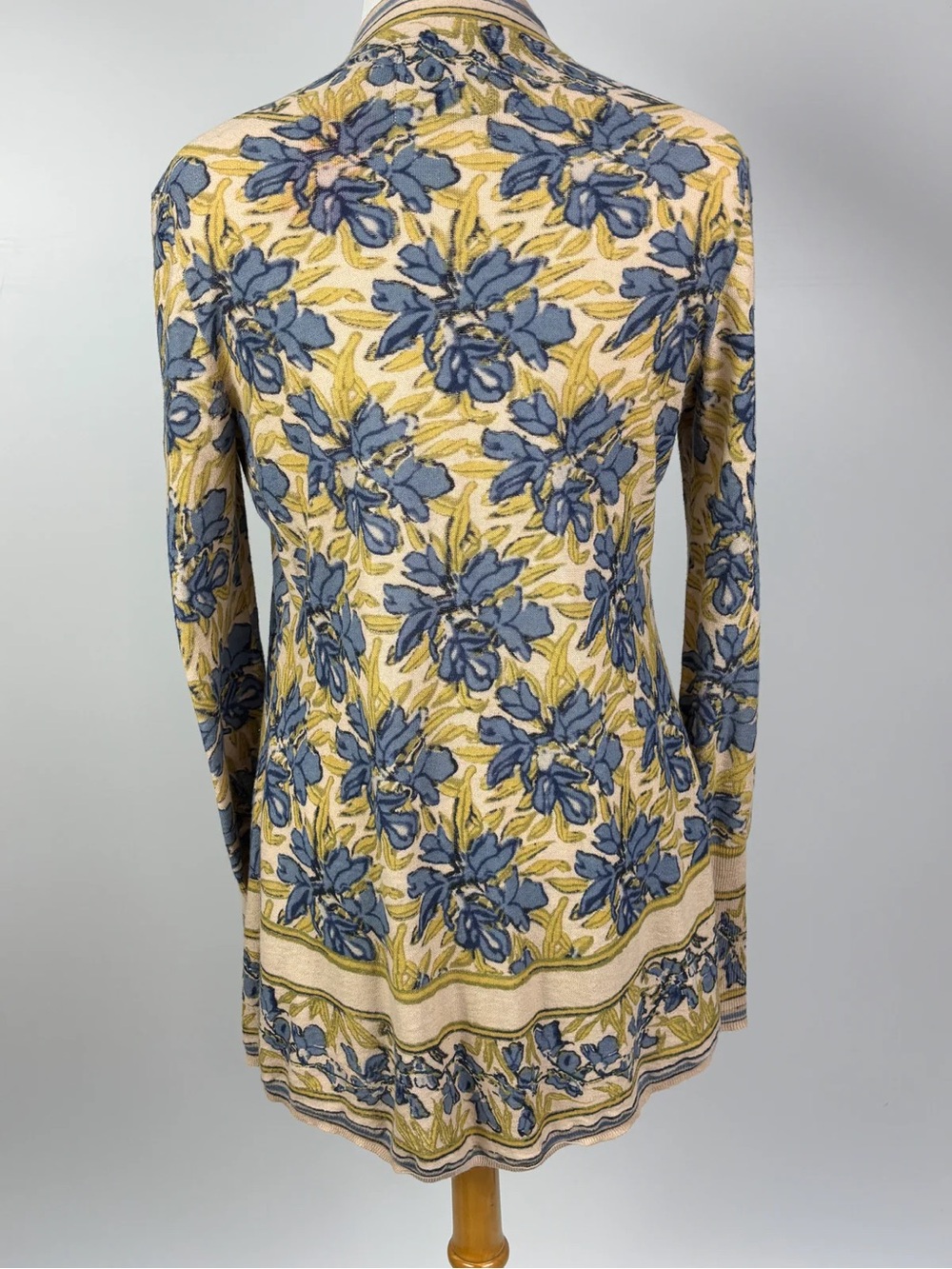 Anthropologie Guinevere Floral Cardigan – Size Medium - Picture 5 of 5